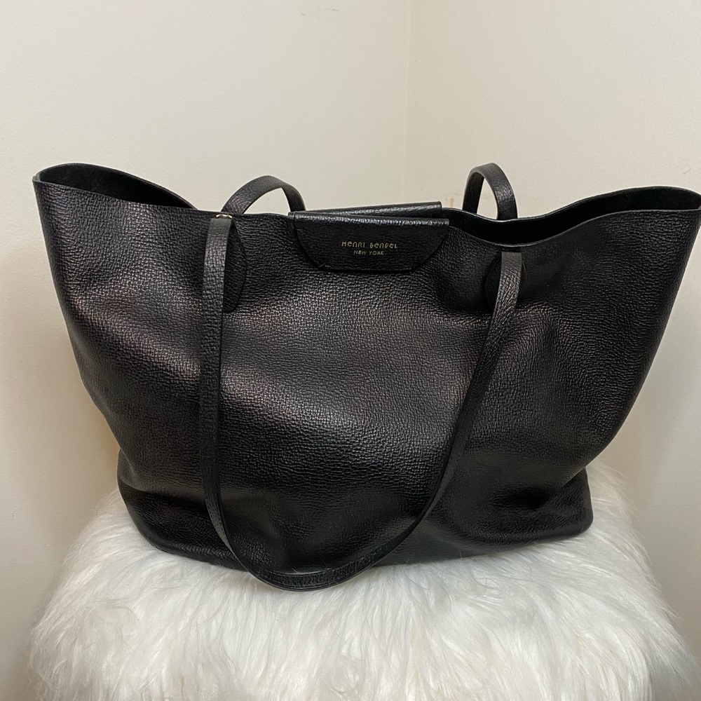 Black Henri Bendel tote bag.